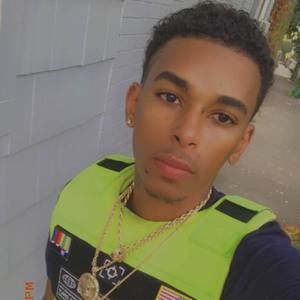 Meet your Posher, Roberto